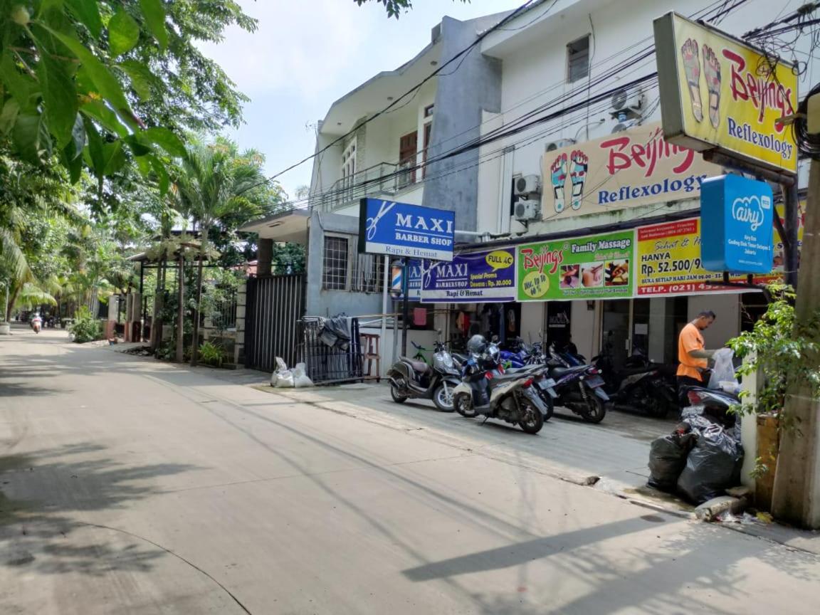 Chrysant Hotel Elok By Idh Jakarta Eksteriør bilde